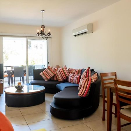 Stylish 2 Bedroom Apartment In Pegia ペイヤ エクステリア 写真