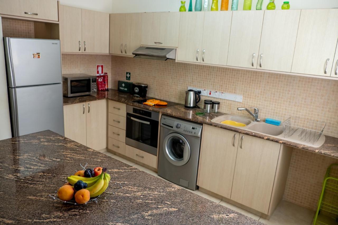 Stylish 2 Bedroom Apartment In Pegia ペイヤ エクステリア 写真